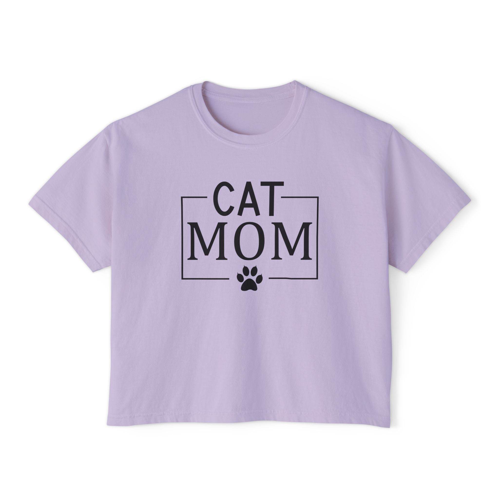 Printify lilac cropped crew neck eco-friendly cat mom shirt with black CAT MOM text and paw print