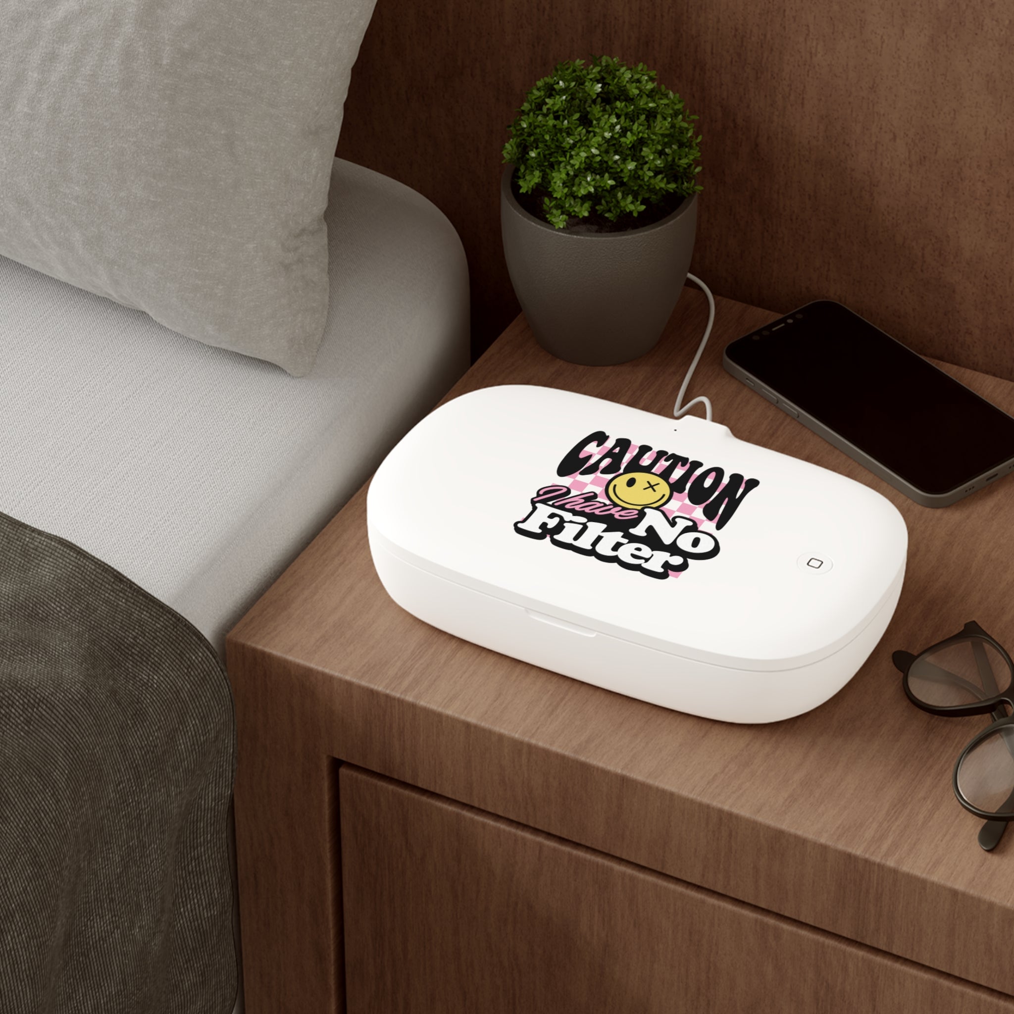 Insta-Clean UV Sanitizer and Phone Wireless Charging Pad