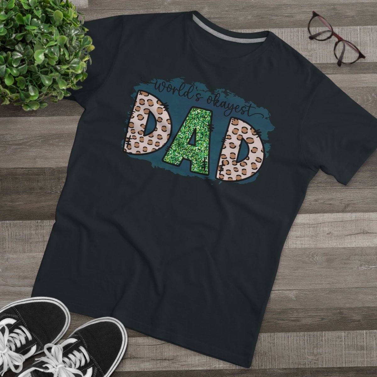 World's Okayest Dad Men's Modern - Fit Tee